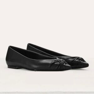 Maje Black Pointed-Toe Flats Bow Detail Ballerina Leather
Braided Accents Size 8